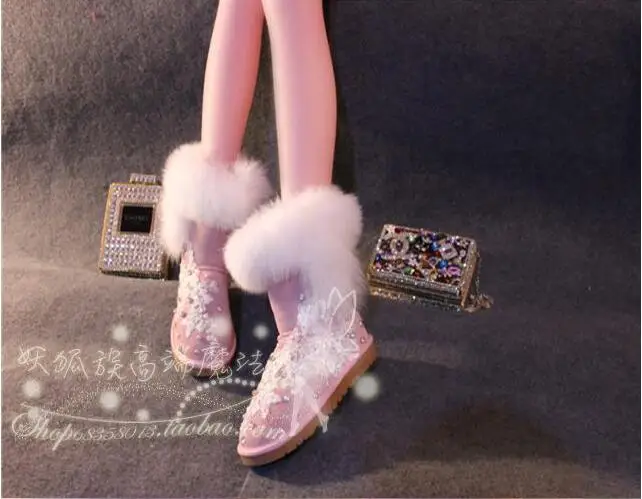 

2019 winter new rhinestone snow boots spider web strobe leather boots European station foreign gas wear