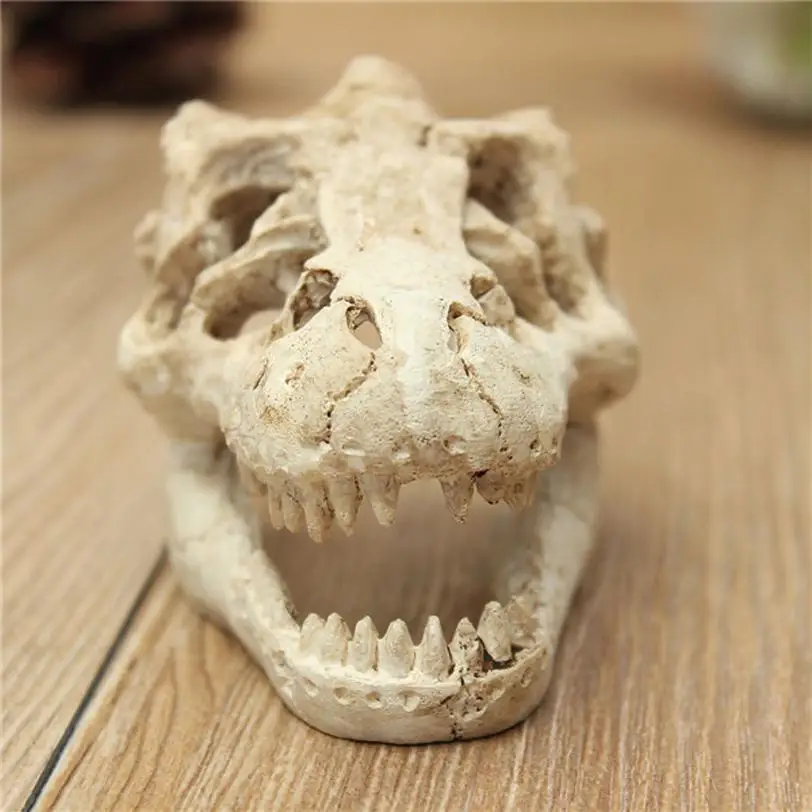 

Halloween Aquarium Decorative Resin Skull Crawler Dragon Lizards Decoration