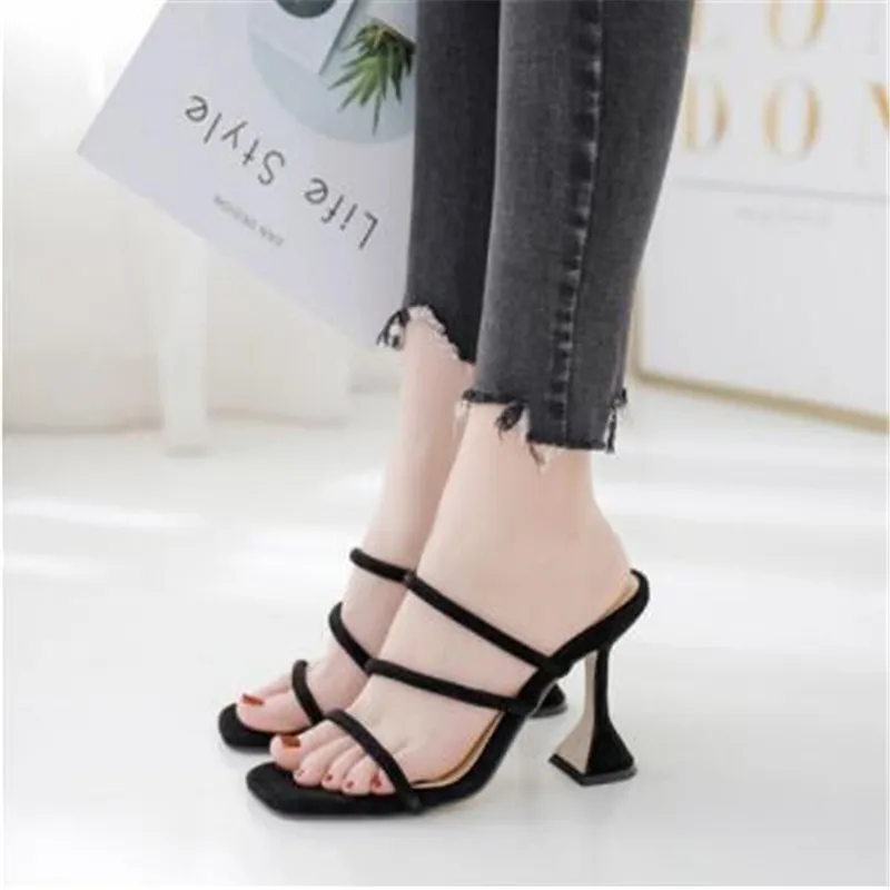 

2019 New style Women shoes high heels black strap pumps shoes fashion sandals slippers