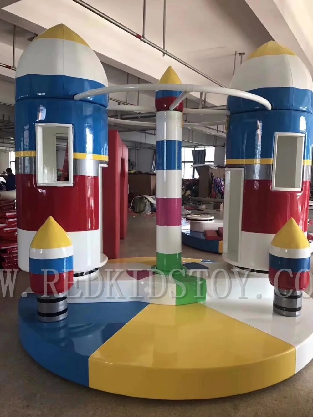 

Indoor Electric Carousel Rocket CE Approved Children Play Center Merry Go Round HZ-7905g