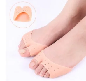 2 Pcs skin Silicone Toe Sets Forefoot Sock Pad Separator Gel Open Bunion Adjuster Hallux Valgus Corrector Feet Care | Красота и