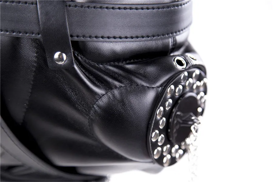 3076049785_1557592402