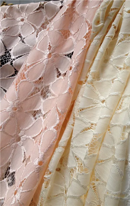 

Tissus Au Metre Free Shipping 2019 New Four Big Flower Bud Silk Fabric Color Into The D&f High-grade Fabrics Of Same Ol Dress