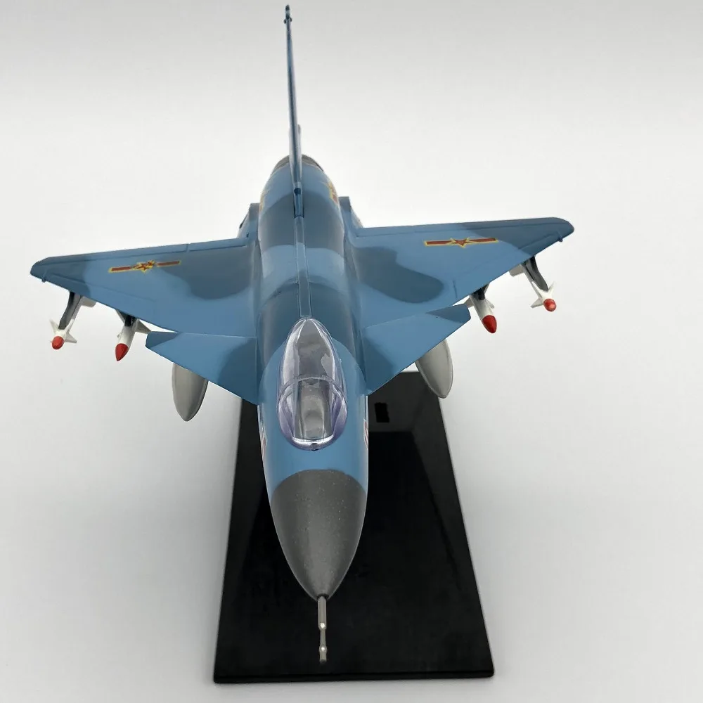 1: 72 J10 Пластик статического самолет модель