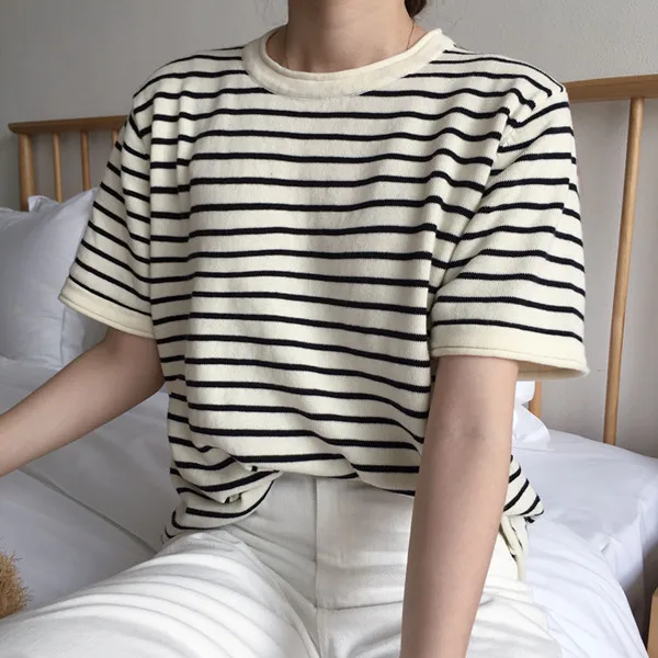 

Cheap wholesale 2018 new summer Hot selling women's fashion casual t shirt lady beautiful nice Tops Y19