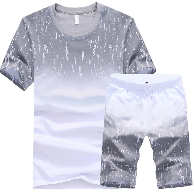 2019 Summer Men's Sportswear , Fashion Style Men's Round Neck Gradient Blue and White Short-sleeved Men sets