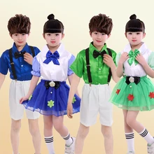 Детские костюмы для хора детского сада танцевальные представления мальчиков и девочек поэтические представления школьная форма