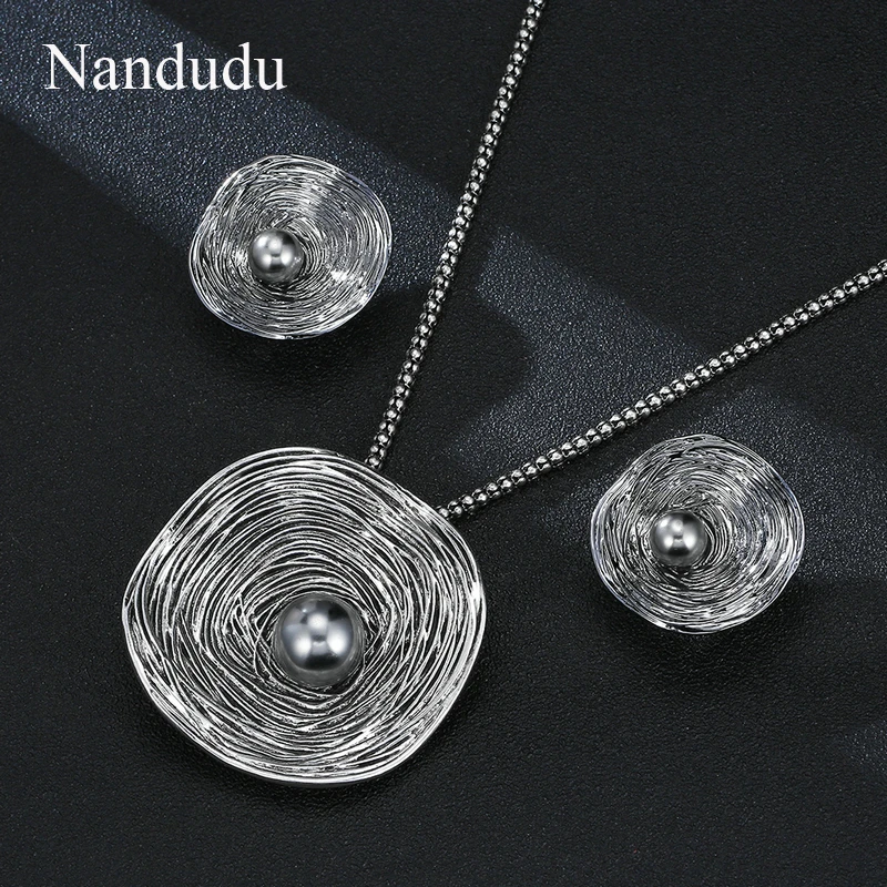 Nandudu Винтаж Ретро Круглый Большой кулон с жемчугом серый цвет антикварное