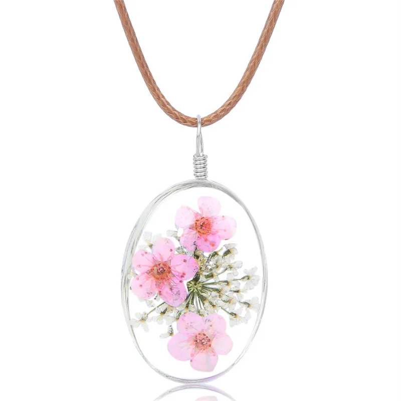 

Crystal Glass Dome Dried Flower Short Necklace Romantic Pink Flower Candy Color Necklace for Girls