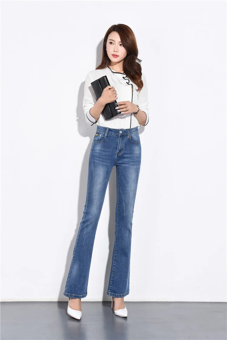 Новые осенние женские джинсы размера плюс, голубые расклешенные брюки для девочек с высокой талией, расклешенные брюки, большие размеры 26-40