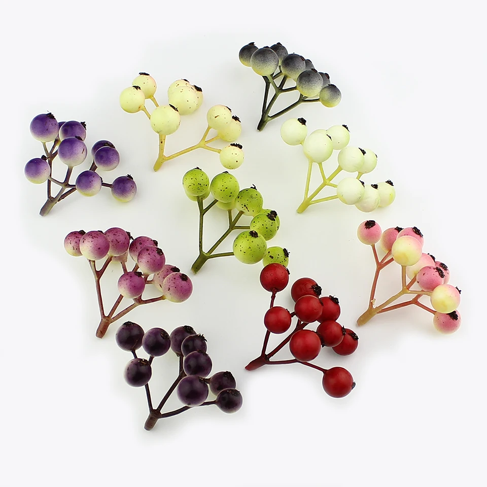 

HUADODO 100pcs Berry Flower head Artificial Fruit Scrapbooking DIY Wedding Party Christmas Decoration (1pcs=9 head)