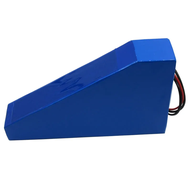 Best Free customs duty 3000W 60V 30AH Electric bike battery 60V triangle lithium battery with bag use NCR18650GA 3500mah cell 50A BMS 7