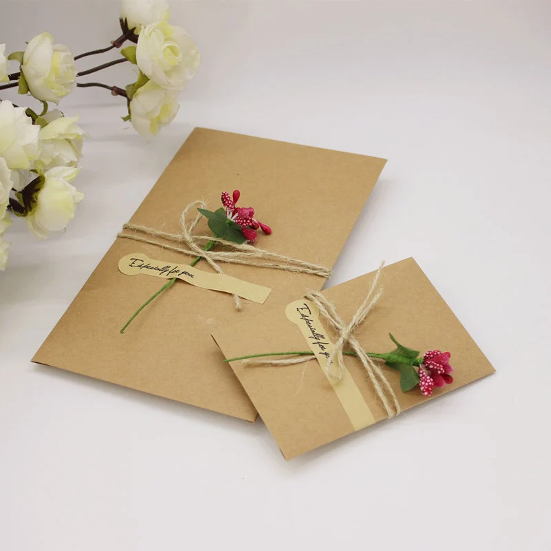 Image 30pcs lot DIY Handmade Present Card With Flower Wedding Inviting Card Simple Invitation Card Party Decorate Wish Greeting Card
