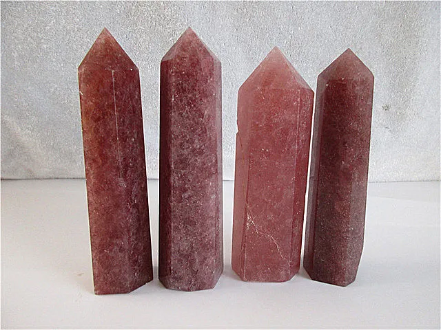 4pcs-Natural-crystal-strawberry-crystal-rose-crystal-hexagon-rod-healing.jpg_640x640_副本