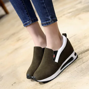 

women platform shoes 2018 Hidden Heel Women Casual Shoes Vulcanized Slip on loafers Breathable Leather Toe Sneakers Spring Autum