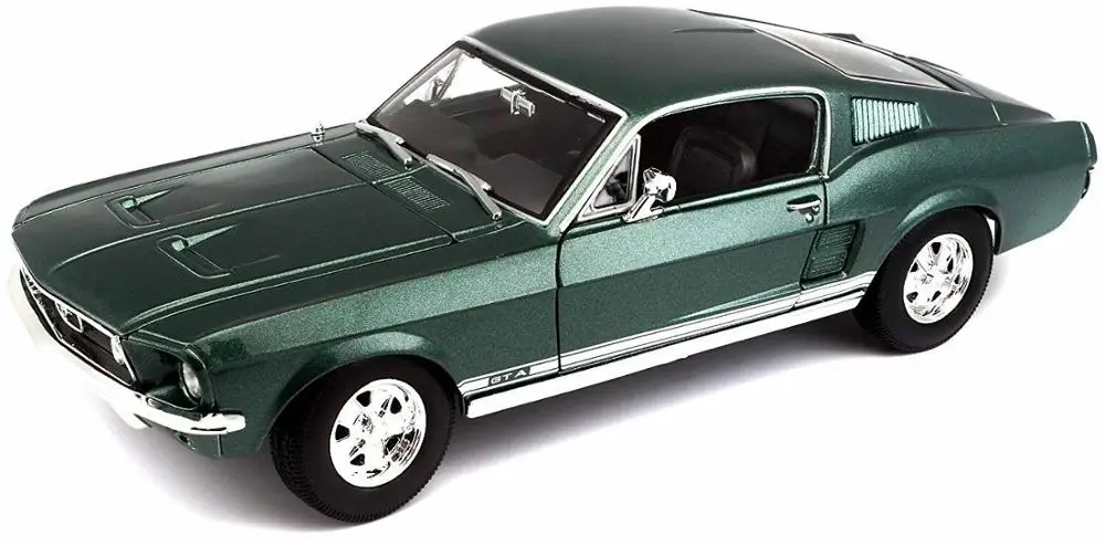 Maisto 1:18 1967 Ford Mustang GTA Fastback литая под давлением модель гоночный автомобиль игрушка в коробке - Цвет: Зеленый