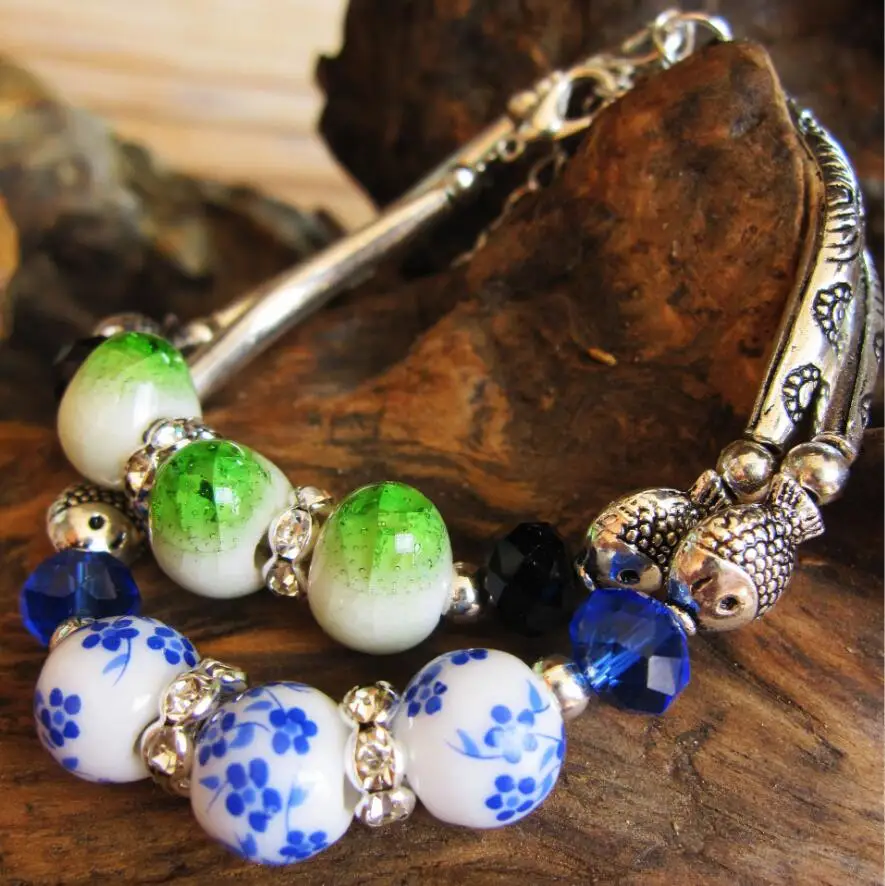 Blue White Porcelain Bead Bracelet Elegant Chinese Style Charm Bracelet