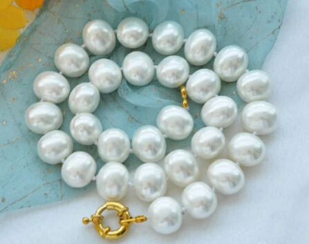 

Free shipping 1065 egg white SOUTH SEA SHELL PEARL NECKLACE