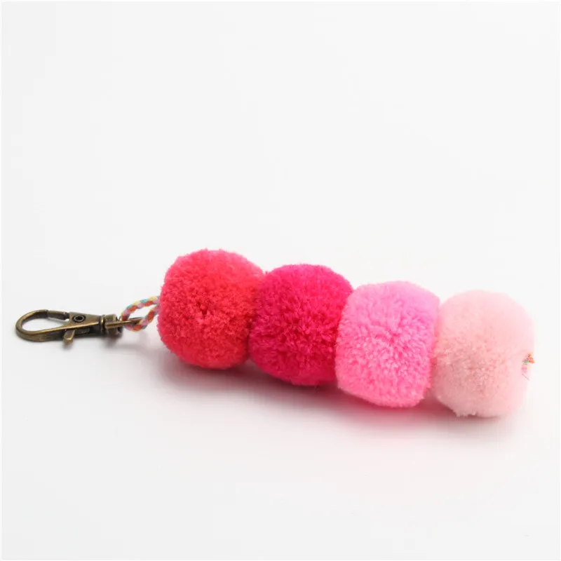

1pc 2019 Boho Style Pompons Key Chains Bag Hanging Rainbow Pom Pom Key Ring party Gift For Girl
