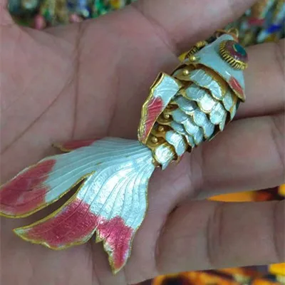 Эмаль 10,5 качели брелок в форме рыбы брелки китайская перегородчатая эмаль подвеска в виде золотой рыбки Шарм ремесла брелки для автомобильных ключей этнический подарок - Цвет: Белый