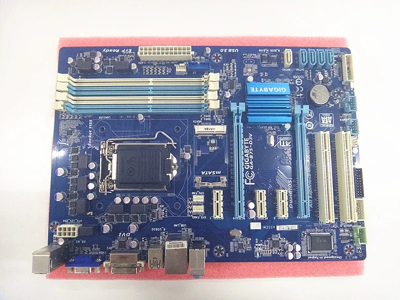 Для Gigabyte GA-B75-D3V оригинальная б/у материнская плата для настольного компьютера с