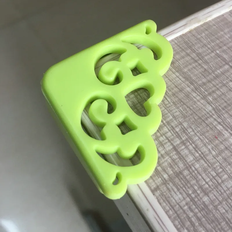 

4 pcs/lot Soft Hollow Flower Protection Baby Safe Corner Protector Baby Kids Table Desk Corner Guard Children Safety Edge Guards