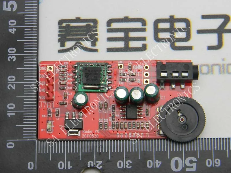 

[BELLA]ORINGAL TEA5767 radio module FM radio chip learning modules (C1A5)--5PCS/LOT