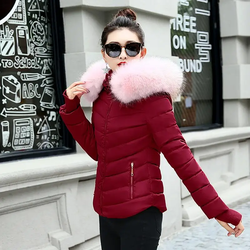 Зимнее пальто для женщин, зимние куртки для женщин, Женское пальто с капюшоном, тонкая верхняя одежда для женщин, короткие парки из искусственного лисьего меха с хлопковой подкладкой - Цвет: Burgundy