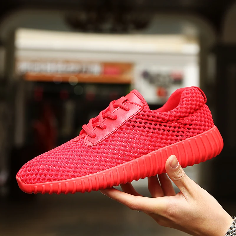 

For Men Shoes Light Mesh Athletic Walking Jogging Shoes Breathable Male Trainers soft sole Running Shoes
