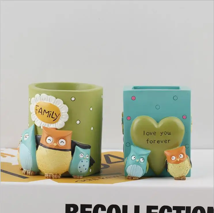 

Multi-function Desktop Pen Holder Office School Storage Case Decorative Resin Pencil Box Desk Pen Pencil Organizer Desktop Decor