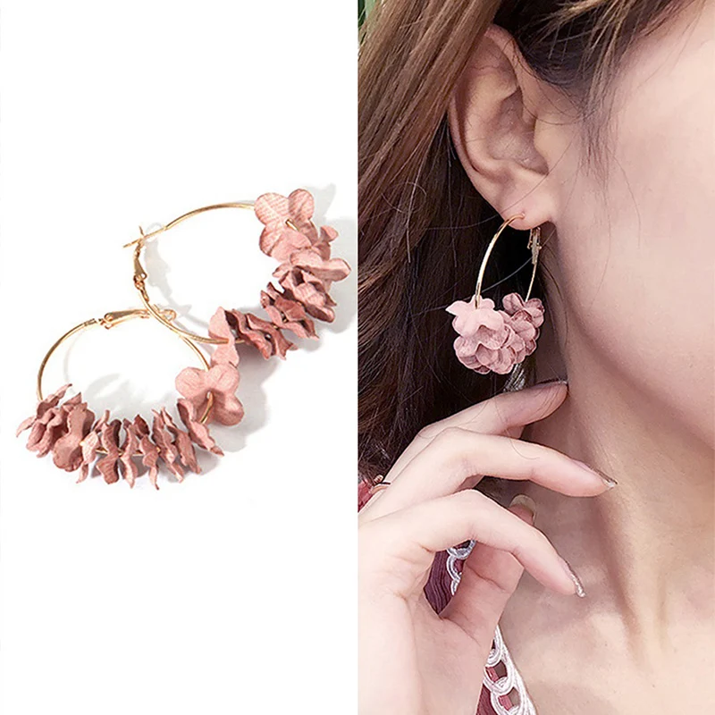 

Petal Alloy Ear Circle Women Flower Ear Rings Elegant Fabric Flower