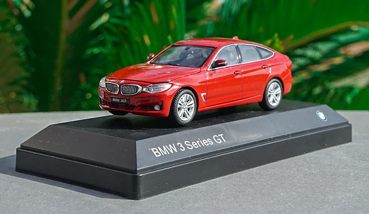 Оригинальная фабричная Игрушечная машина 1:43 B 3 серии GT из сплава игрушки для