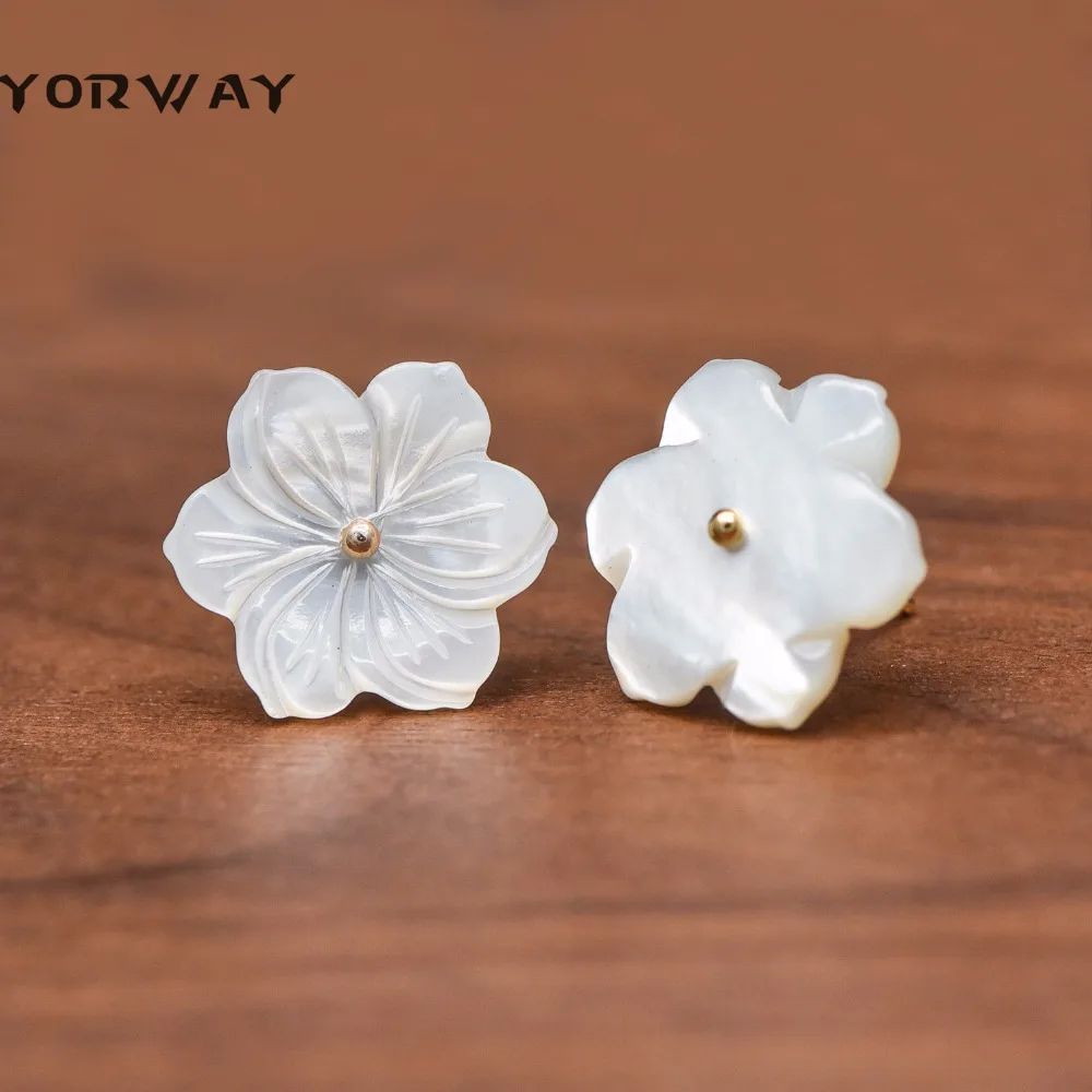 

10pcs White Mother of Pearl Shell Carved Flowers 15mm (#V1116)