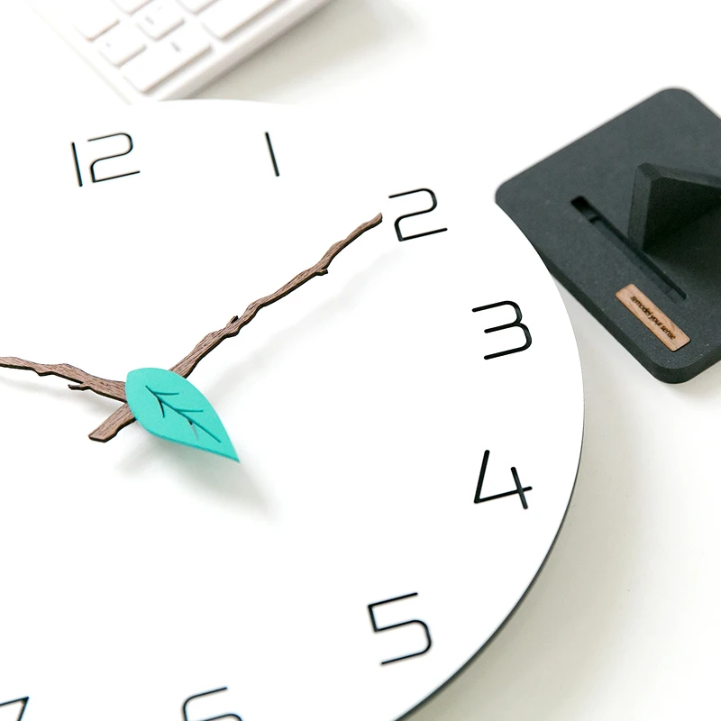 wall clock (8)