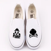 E-LOV; Лидер продаж; модная парусиновая обувь с рисунком героев граффити; повседневные лоферы с принтом пожарного; женская летняя обувь без застежки