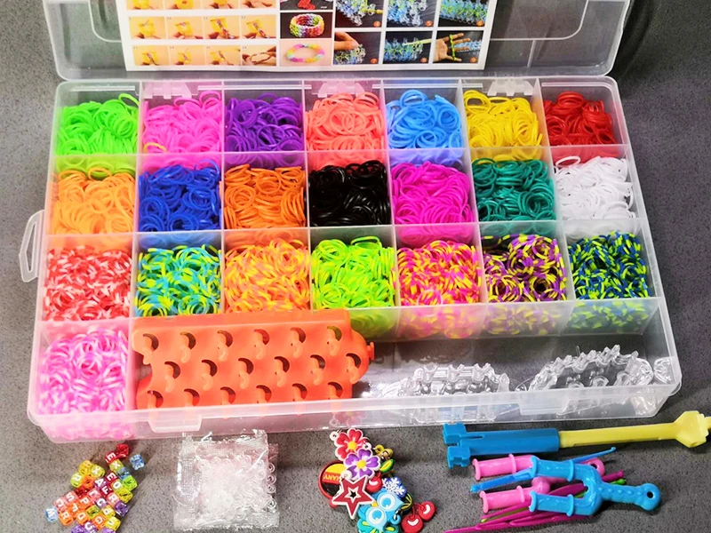 Online 4600 6800 stücke Webstuhl Gummibänder Set Mädchen DIY Spielzeug Erwachsene Elastische Bands mit Clips für armband Figuren Charms Kunst Handwerk