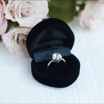

Upscale 3 models 25pcs Heart shaped Velvet Ring jewelry Gift box organizer for earring Charms Box jewelry Display Box 2018 New