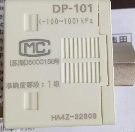 

DP-101 DP101 Digital Vacuum Pressure Sensor Controller -100 to +100 kPa DP-101 DP-102 DP-101A DP-102A DP-001 DP-002 DP-011