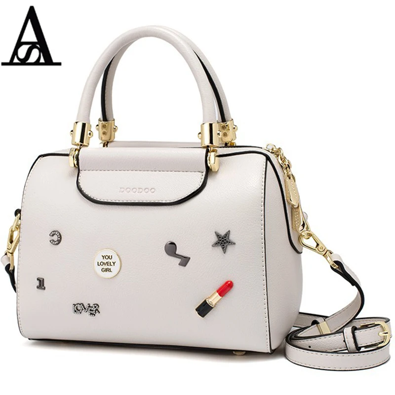 

AITESEN Cute Little Badge Decoration Boston Bag Practical Fasion Leather Handbag High Quality Femme Nouvelle Collection Designer