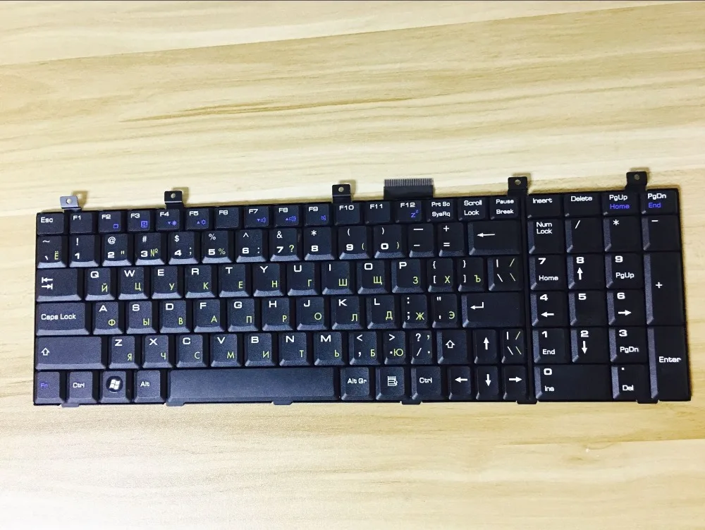 

News notebook laptop keyboard for MSI EX700 VX600 MS1683 MS-1632 MS-1672 MS-1683 MS-1684 Ru/Russian layout