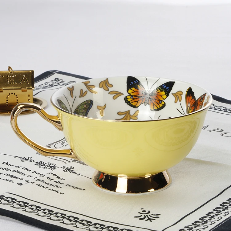 Najtaniej Europejskie kubki do kawy z porcelany kostnej i spodki zestaw porcelanowa chińska porcelana kubki brytyjskie napoje biurowe 220ML