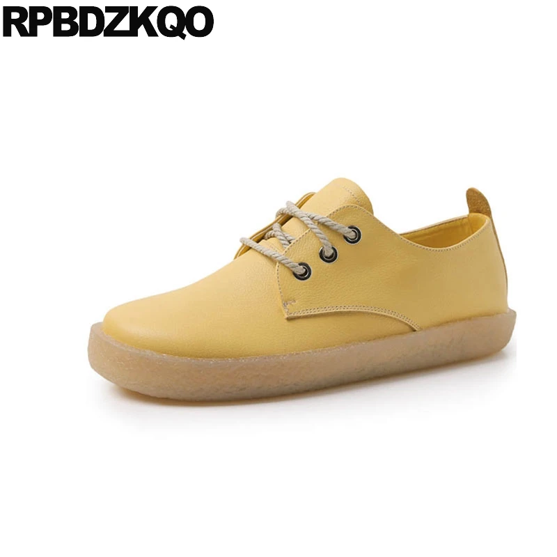wide round toe flats