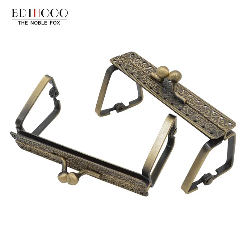 

8.5cm Square Metal Purse Frame Handle for Clutch Bag Handbag Accessories Making Kiss Clasp Lock Antique Bronze Bags Hardware
