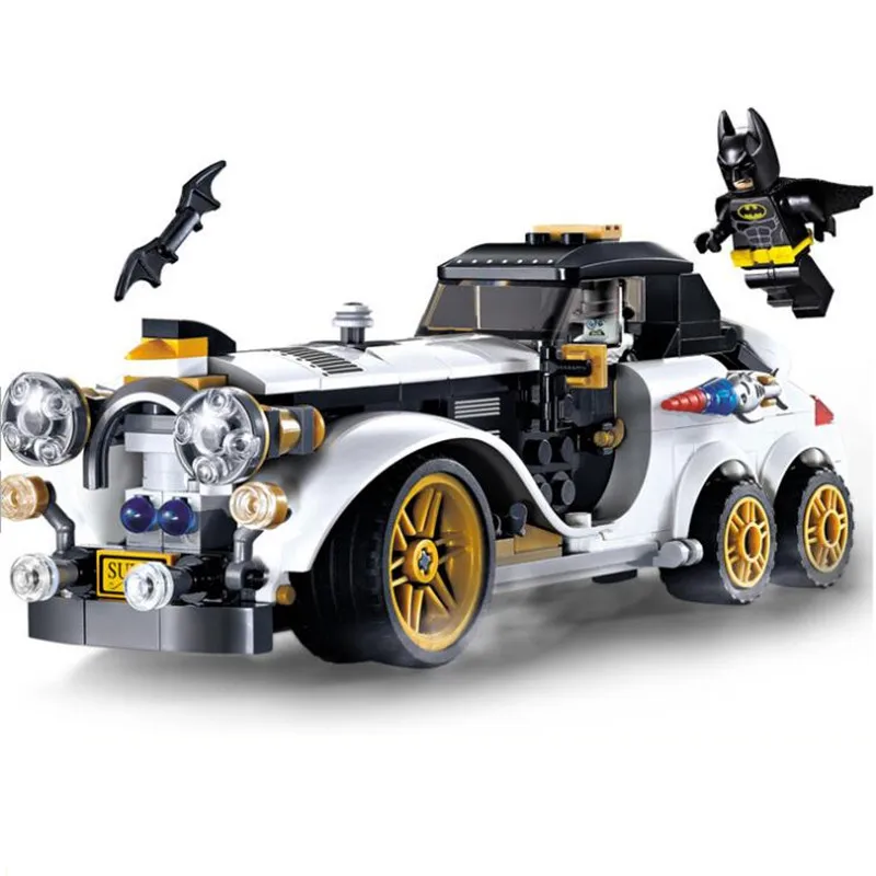 

305pcs Compatible legoinglys Super Heros Bat-man Pursuit Penguin Bad Guy Model Building Blocks Kit Toys Kids Birthday Gifts