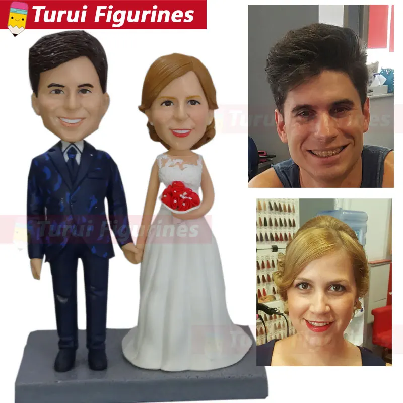 Пожарный держащий невесты Свадебный торт Топпер пожарный свадебный