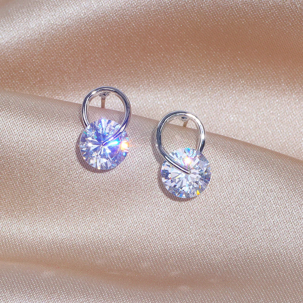 

Classic Elegant Cubic Zirconia Stud Earrings For Women Silver Color Round Crystal Ear Studs Wedding Party Earrings Jeweley Gifts