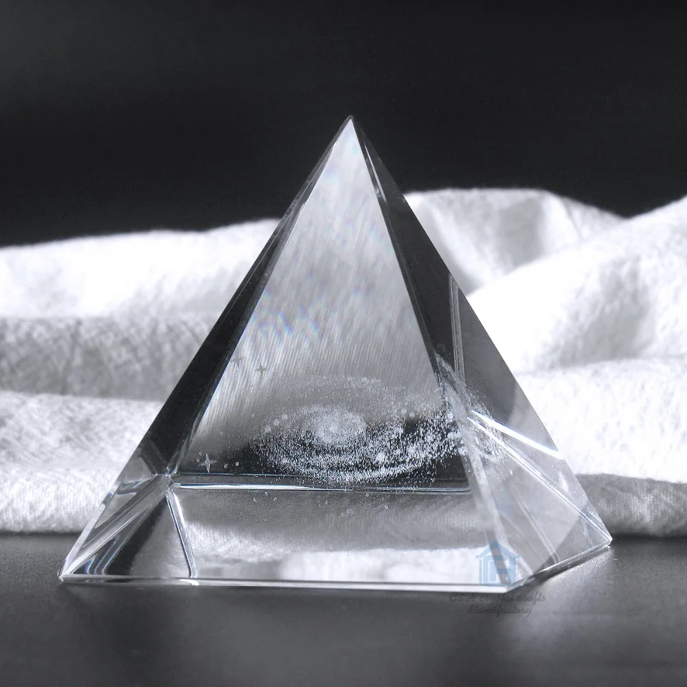 K9 Хрустальная пирамида с 3D лазерной гравировкой галактика кристалл пресс-папье и 2.3in стеклянная пирамида фэншуй фигурка для украшения дома и офиса
