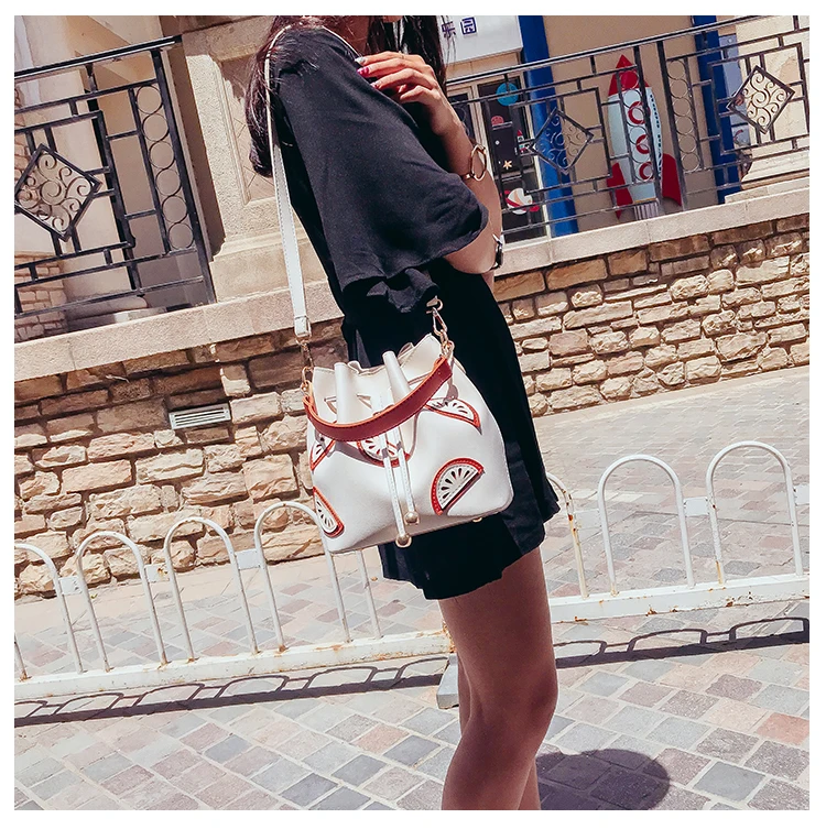 Новое поступление, летняя женская сумка из искусственной кожи, сумка-мешок, пляжная сумка на плечо с принтом арбуза, высокое качество, модный дизайн