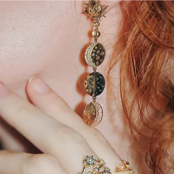 

Bohemian Fashion Gold Earrings Crystal Moon Drop Earrings Statement Dangle Earrings for Women Jewelry Accessories