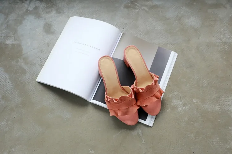 WOMEN SLIPPER 7